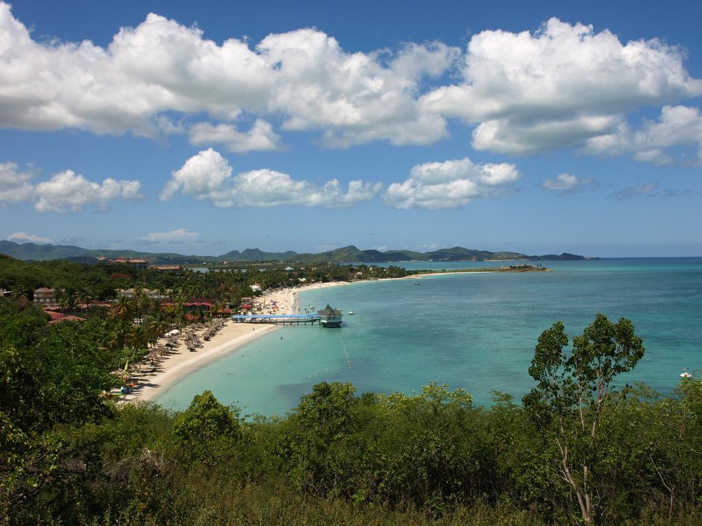 Starfish Halcyon Cove Hotel Dickenson Bay Luaran gambar